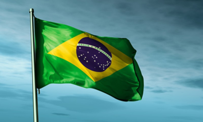 comprar acciones Brasil